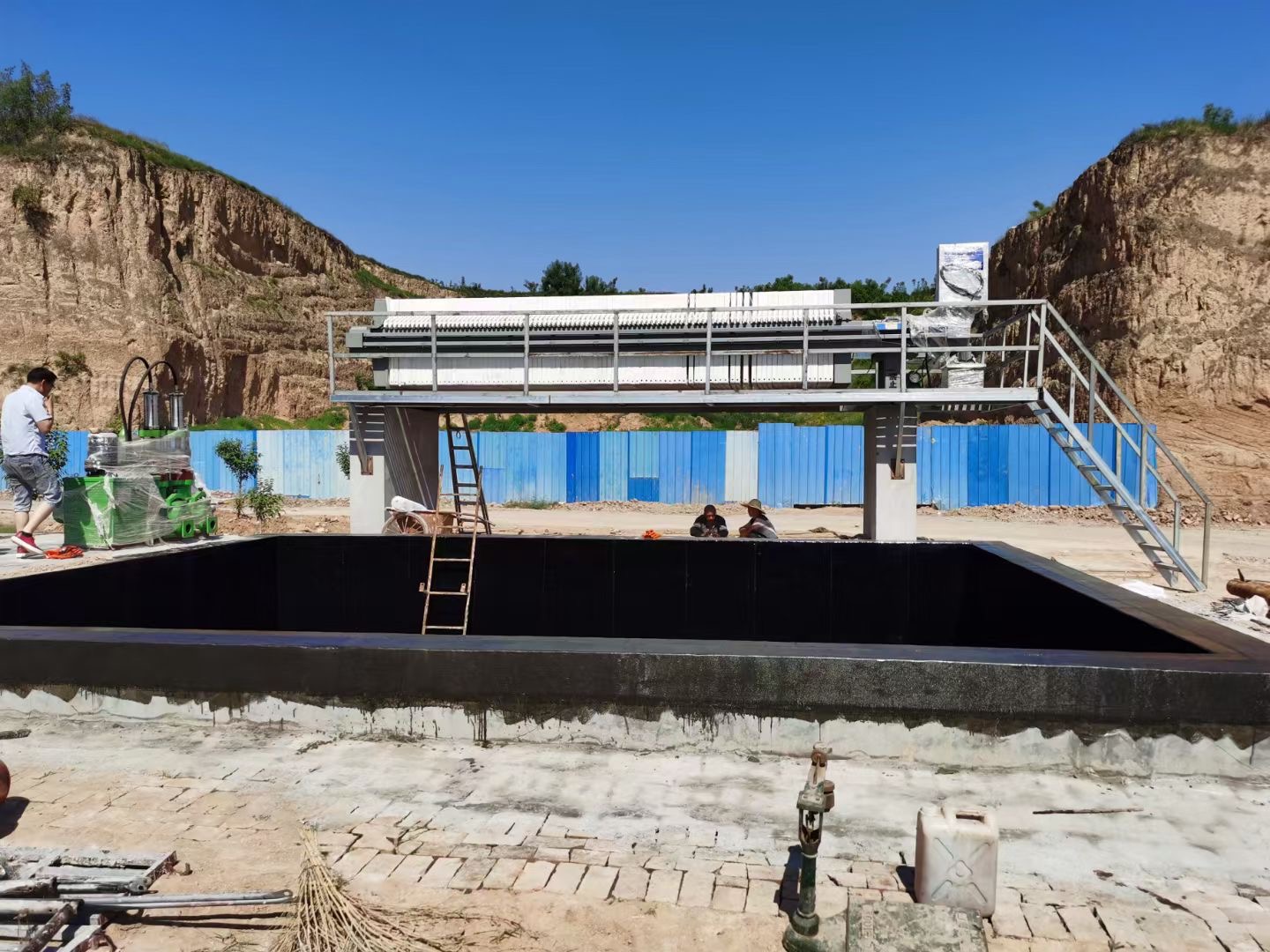 磚廠用壓濾機客戶現(xiàn)場5 磚廠用壓濾機客戶現(xiàn)場5